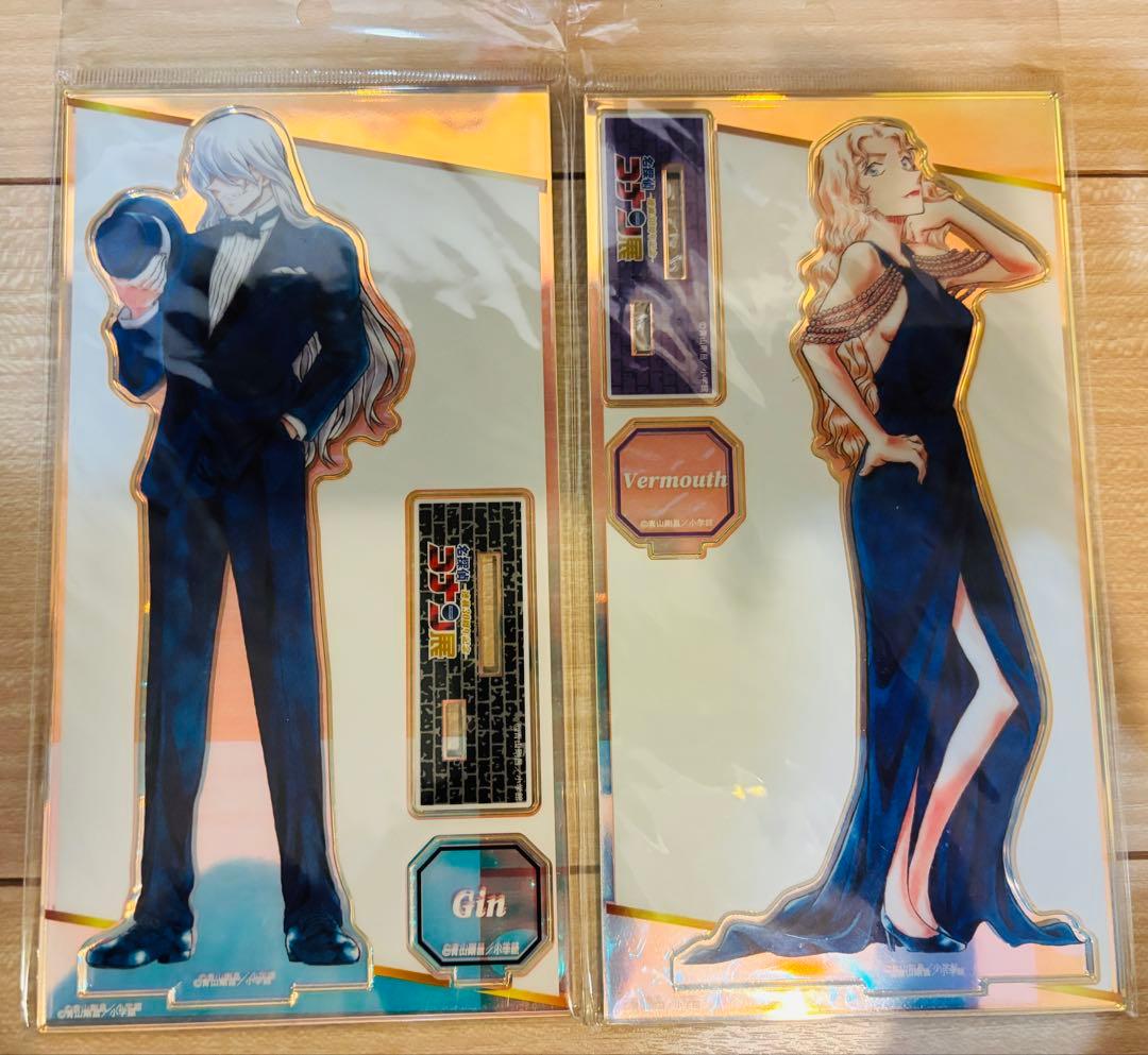 日本代購｜名偵探柯南 琴酒、貝爾摩德 亞克力立體擺飾 - 30周年紀念 亞克力立體擺飾｜Mercari