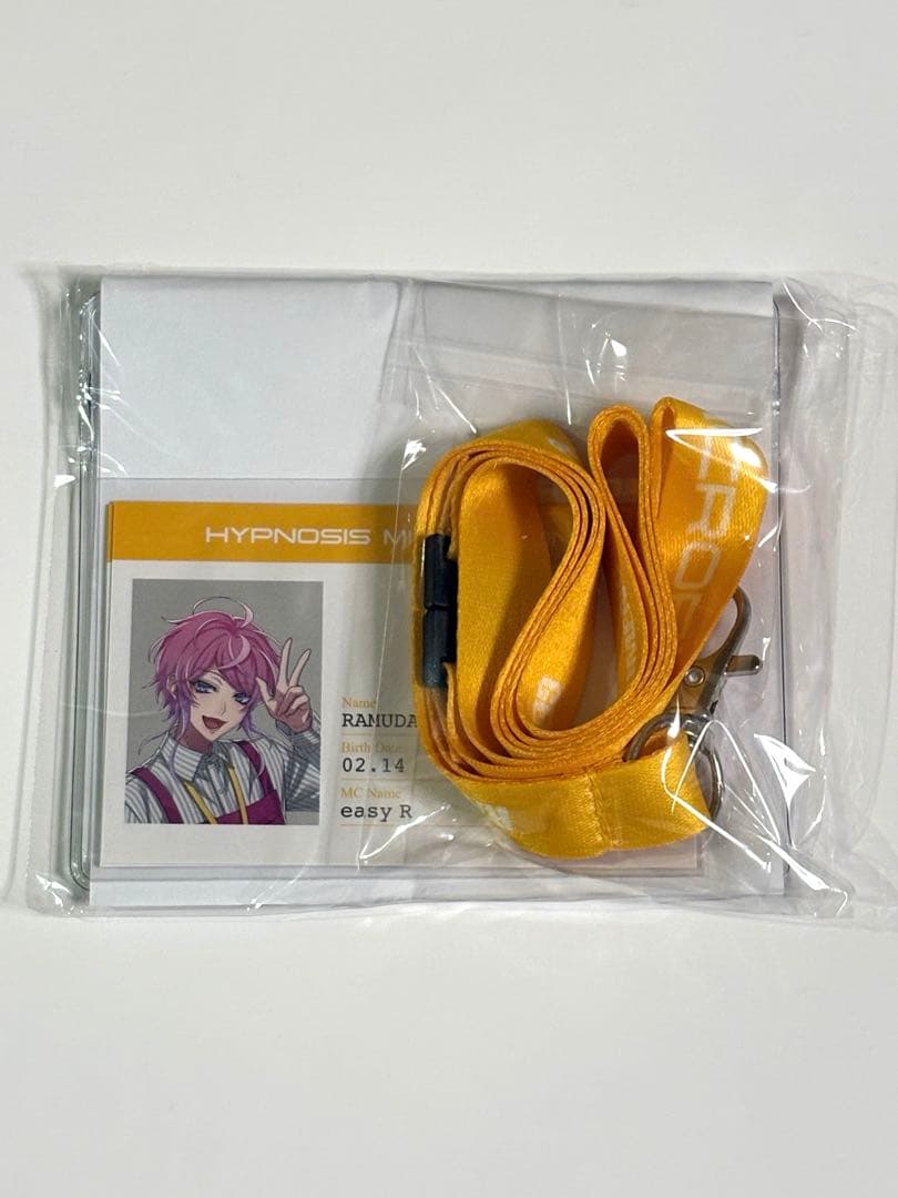 日本代購｜ヒプノシスマイク 頸繩 - ヒプマイ 店頭くじ B賞 頸繩＆社員證風卡｜Mercari