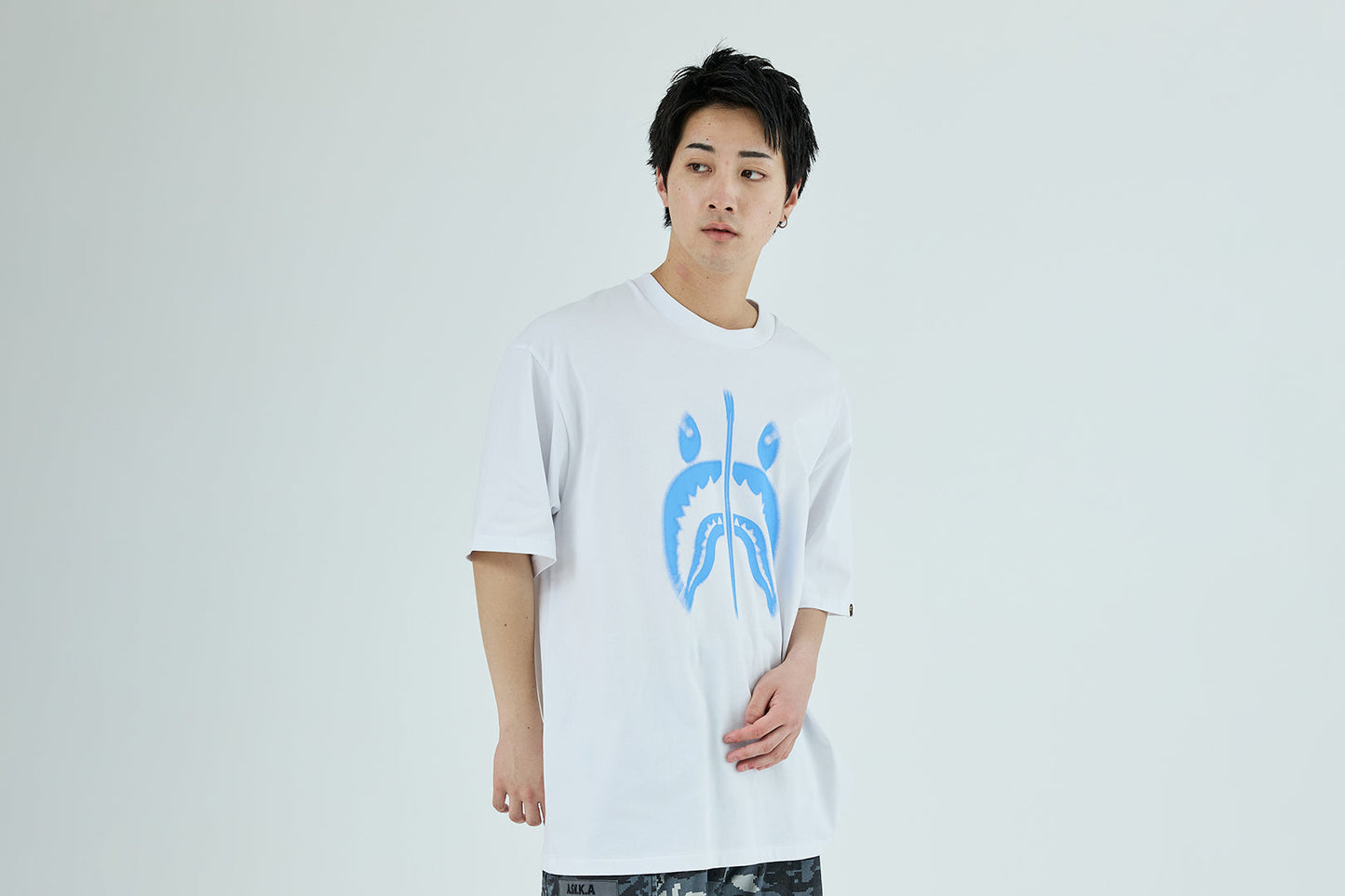 BAPE SPRAY SHARK 寬鬆版短袖T恤
