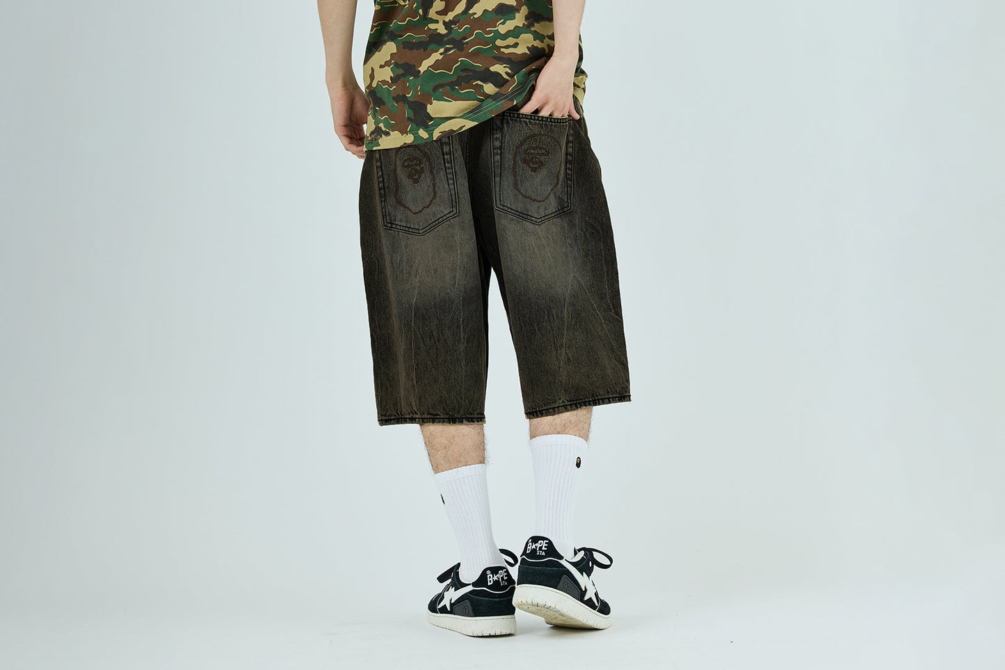 BAPE STA PATCH 13 OZ 放鬆版牛仔短褲