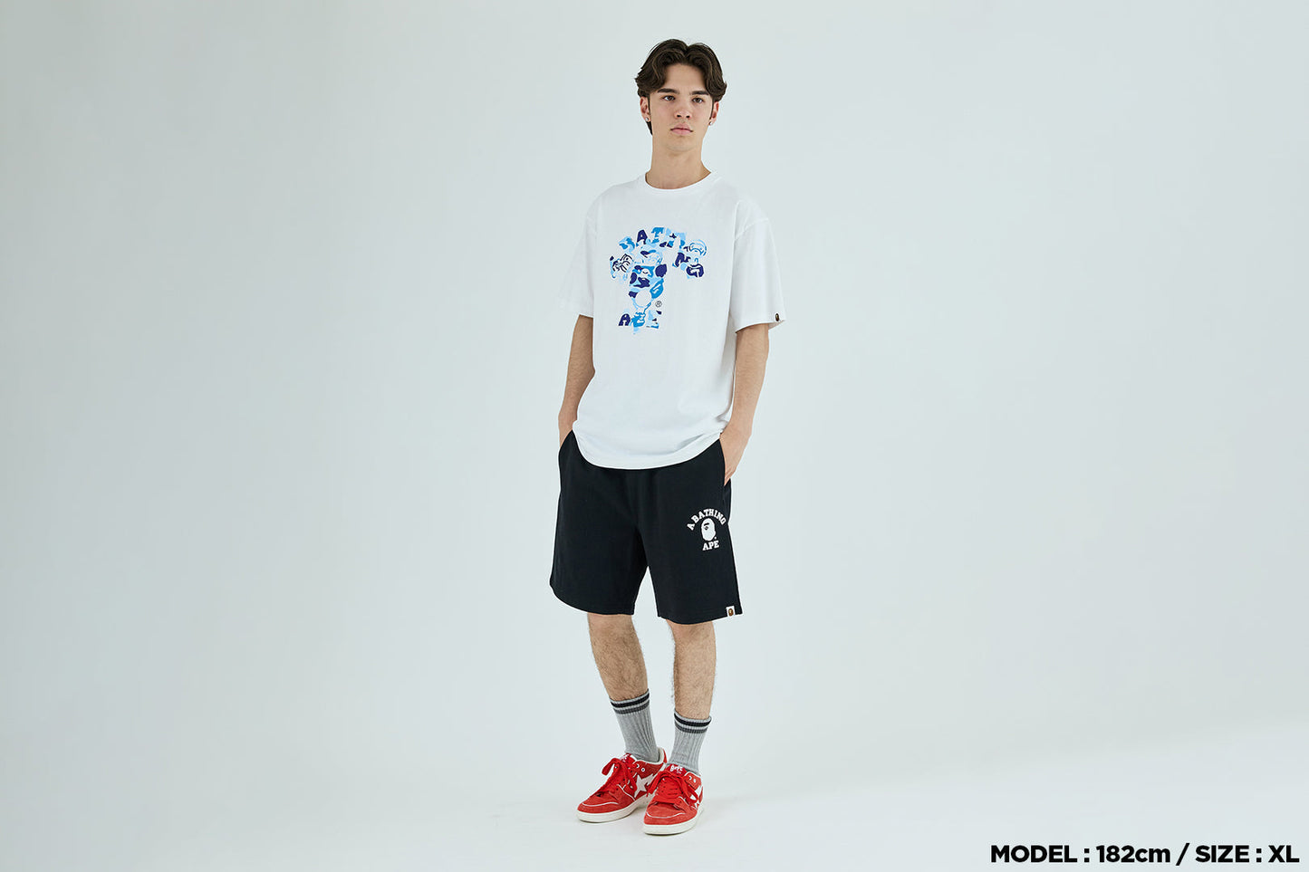 BAPE 大學風格運動短褲