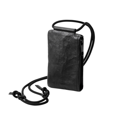日本代購｜ATTITU 包包 - LEATHER PHONE CROSSBODY 014 黑色｜ATTITU