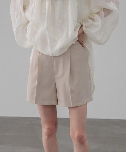 日本代購｜LOWRYS FARM LOWRYS FARM（ローリーズファーム） パンツ バスケットショートパンツ 637612 レディース【ベージュ / M】｜ZOZOTOWN