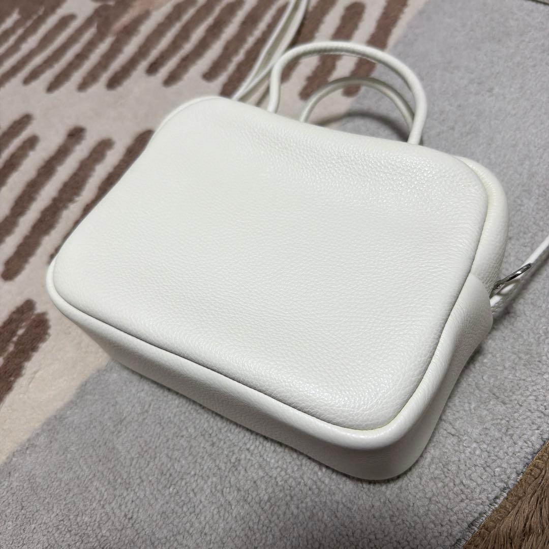日本代購｜Aeta アエタ　ハンドバッグ　ホワイトかわいい｜Mercari
