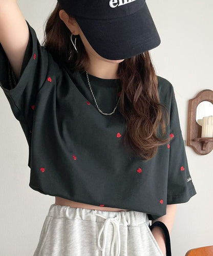 日本代購｜Java Java tシャツ 半袖 「JaVaジャバコラボ」カジュアルに、大人の“可愛い”をプラス。華奢見えミニハート刺繍Tシャツ（半袖） レディース【ホワイト×ブラック / L】｜ZOZOTOWN