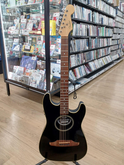 日本代購｜FENDER FENDER エレアコ STRATACOUSTIC｜FENDER