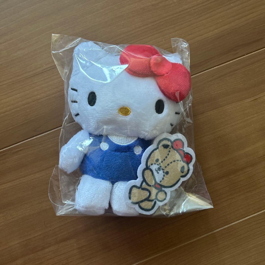 日本代購｜哈囉凱蒂 哈囉凱蒂 公仔 - ファミリーマート限定 哈囉凱蒂公仔收藏｜Mercari