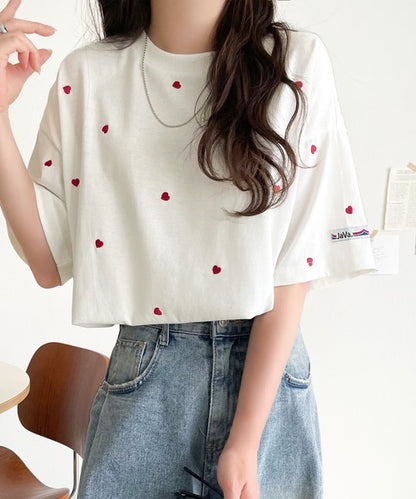 日本代購｜Java Java tシャツ 半袖 「JaVaジャバコラボ」カジュアルに、大人の“可愛い”をプラス。華奢見えミニハート刺繍Tシャツ（半袖） レディース【ホワイト×ブラック / L】｜ZOZOTOWN