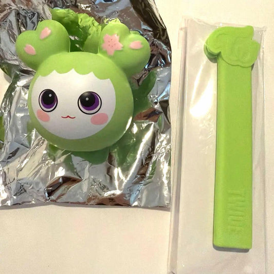 日本代購｜TWICE ジョンヨン 周邊商品 - 迷你扇子握把套裝｜Mercari