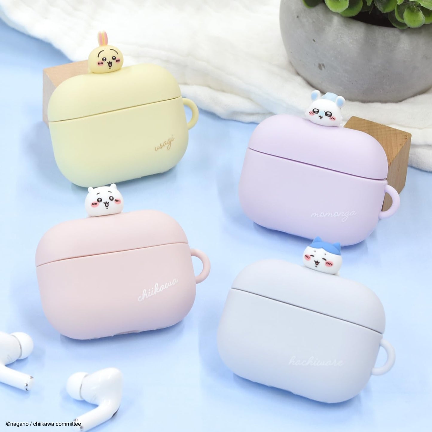 Gourmandise × 吉伊卡哇 AirPods 矽膠保護套｜可愛造型 × 防摔防刮｜附掛鉤便攜｜適用 AirPods（第2代）