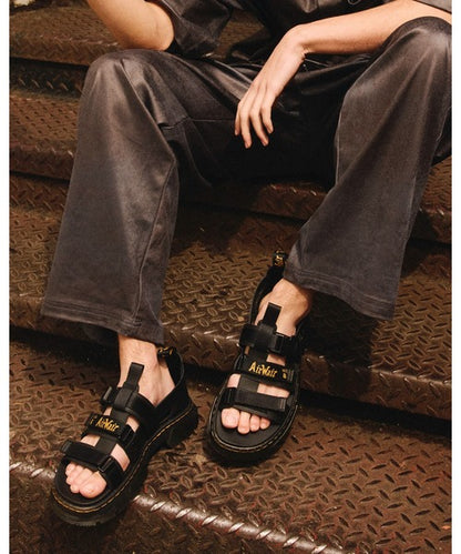 日本代購｜Dr. Martens 涼鞋 - Dr.Martens PEARSON 多帶涼鞋｜ZOZOTOWN
