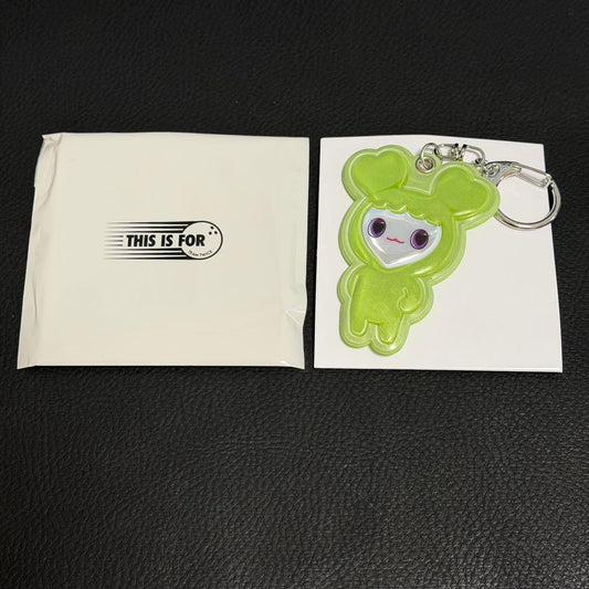 日本代購｜TWICE ジョンヨン 鑰匙圈 - 反光鑰匙圈｜Mercari