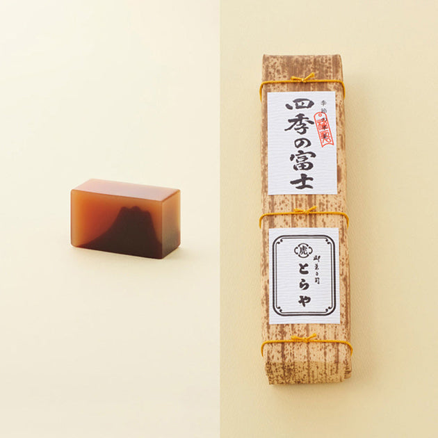 虎屋羊羹｜四季的富士 秋（竹皮包）