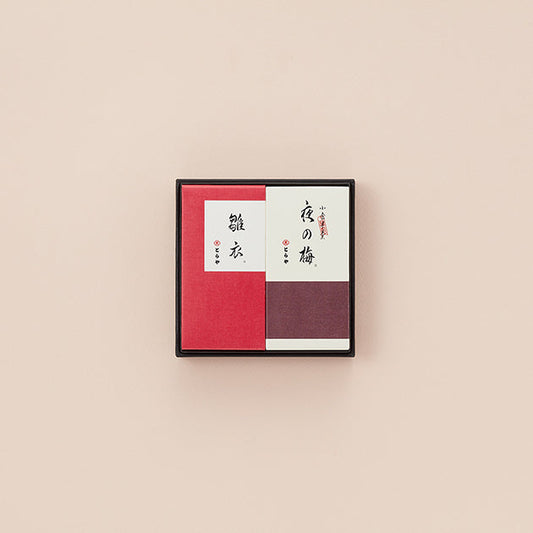 虎屋羊羹｜中型羊羹 2本入（夜之梅・雛衣）