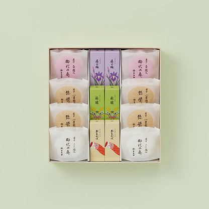 虎屋羊羹｜羊羹・最中禮盒 3號（五月之登）