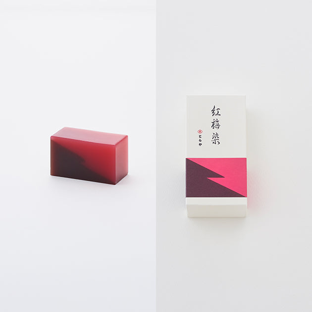 虎屋羊羹｜紅梅染（中形）