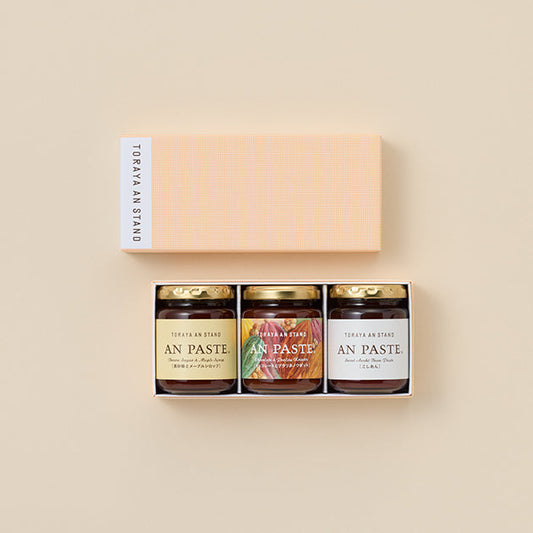 虎屋羊羹｜紅豆醬三入禮盒（細紅豆醬・巧克力與榛果糖・黑糖與楓糖漿）