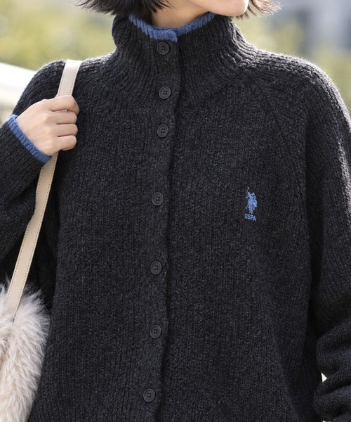 日本代購｜U.S. POLO ASSN. U.S. POLO ASSN.（ユーエスポロアッスン） カーディガン 別注 ロゴ刺繍 配色ライン ハイネックニットカーディガン レディース【ライトグレー / L】｜ZOZOTOWN