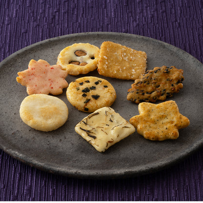 小倉山莊仏事用春秋特中缶（8ヶ入り31袋）