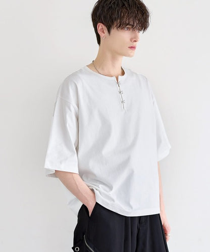 日本代購｜LILL LILL（リル） ヘンリーネック tシャツ シルバーパーツヘビーウエイトコットンヘンリーネックハーフスリーブカットソー メンズ レディース【チャコールグレー / XL】｜ZOZOTOWN