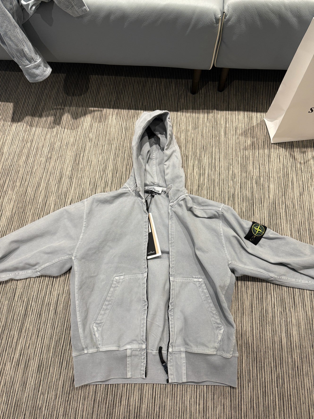 Stone island 顧客指定店舖購買商品  外套 L