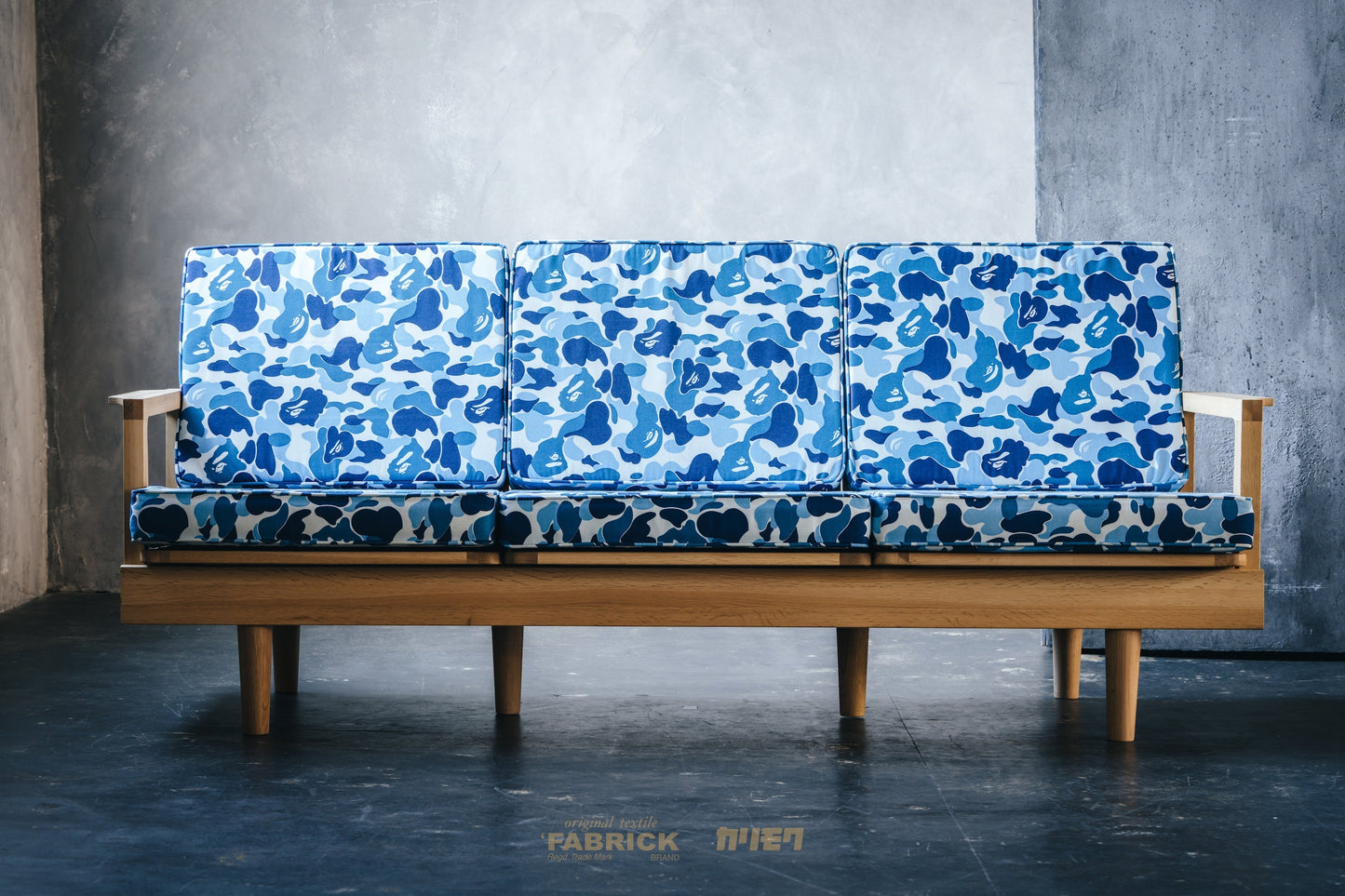 BAPE BAPE X FABRICK X KARIMOKU ABC CAMO 三人座沙發 BAPE HOME