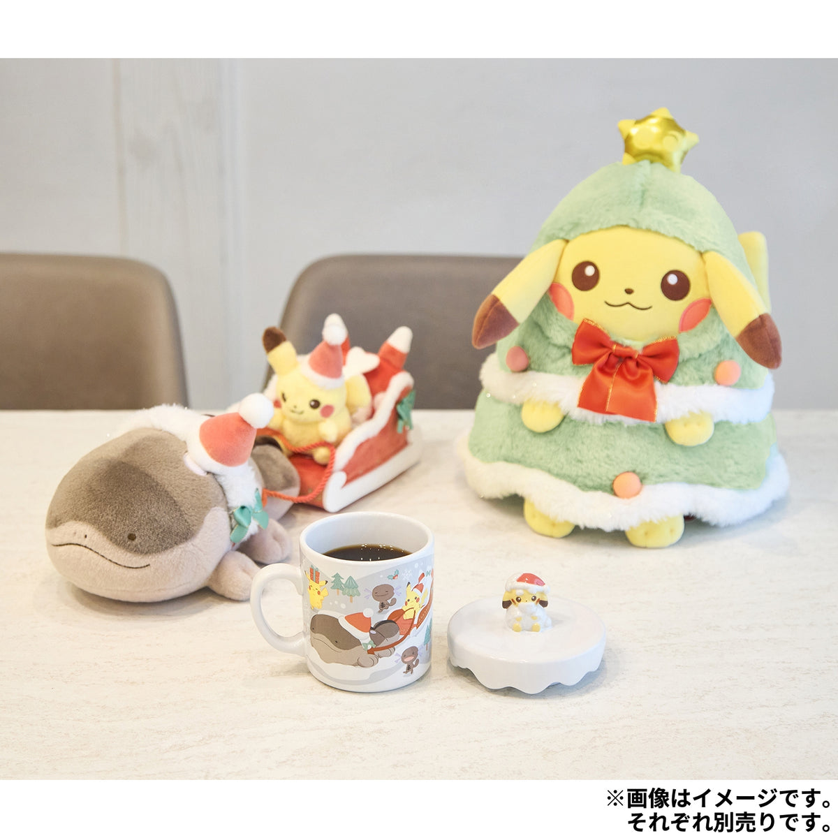 日本代購｜Pokémon Center 蓋付きマグカップ クリスマスじゅんびチュウ！コップ・マグカップ｜Pokémon Center