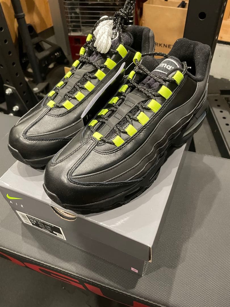 日本代購｜Nike 鞋子 - Air Max 95 OG Big Bubble 28.5｜Mercari