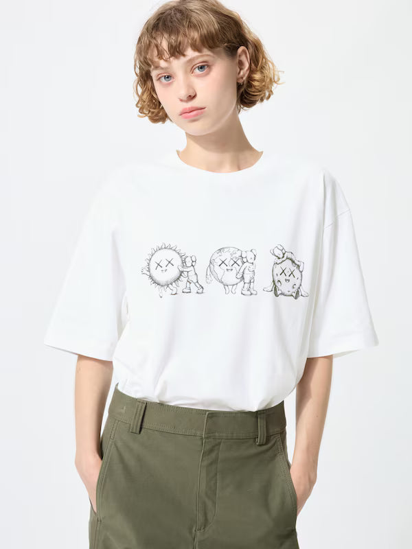 日本代購｜UNIQLO T恤 - カウズ UT/放鬆版型 T恤【00 WHITE / L】｜UNIQLO