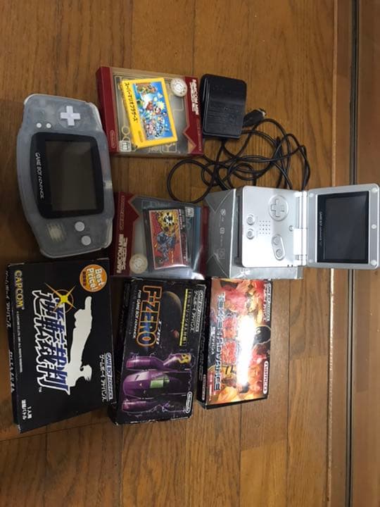 日本代購｜ゲームボーイアドバンスとソフト5本と充電器｜Mercari