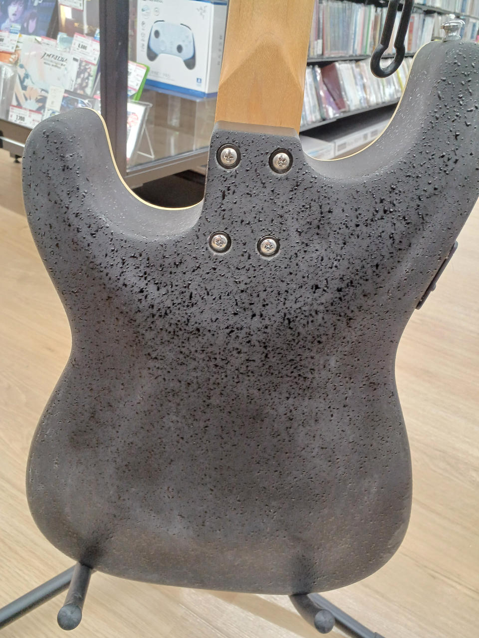 日本代購｜FENDER FENDER エレアコ STRATACOUSTIC｜FENDER
