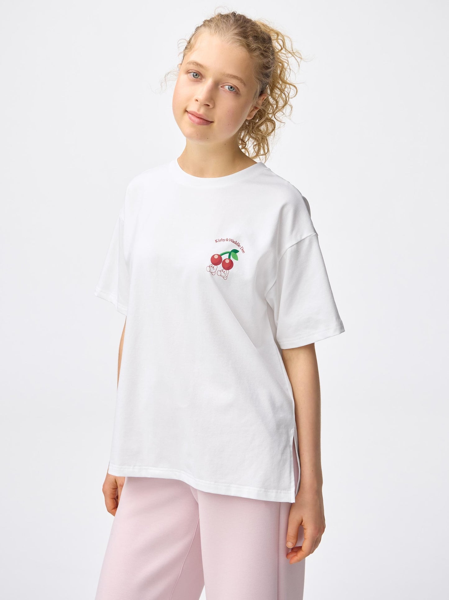 日本代購｜GU 卡比獸 T恤 - 圖案T恤【OFF WHITE / S】｜GU
