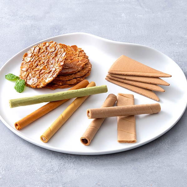 本高砂屋薄餅捲與杏仁瓦片餅禮盒 ER25