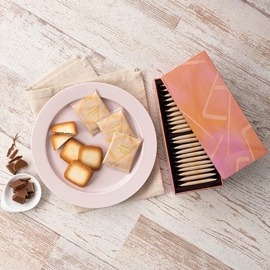 YOKUMOKU 22枚入り 雙層牛奶巧克力貓舌餅乾